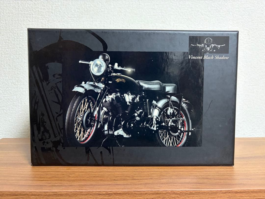 希少　ミニチャンプス 1/12 Vincent Black Shadow Car Room TV: Minichamps 1:12 Vincent Black Shadow Motorcycle - YouTube