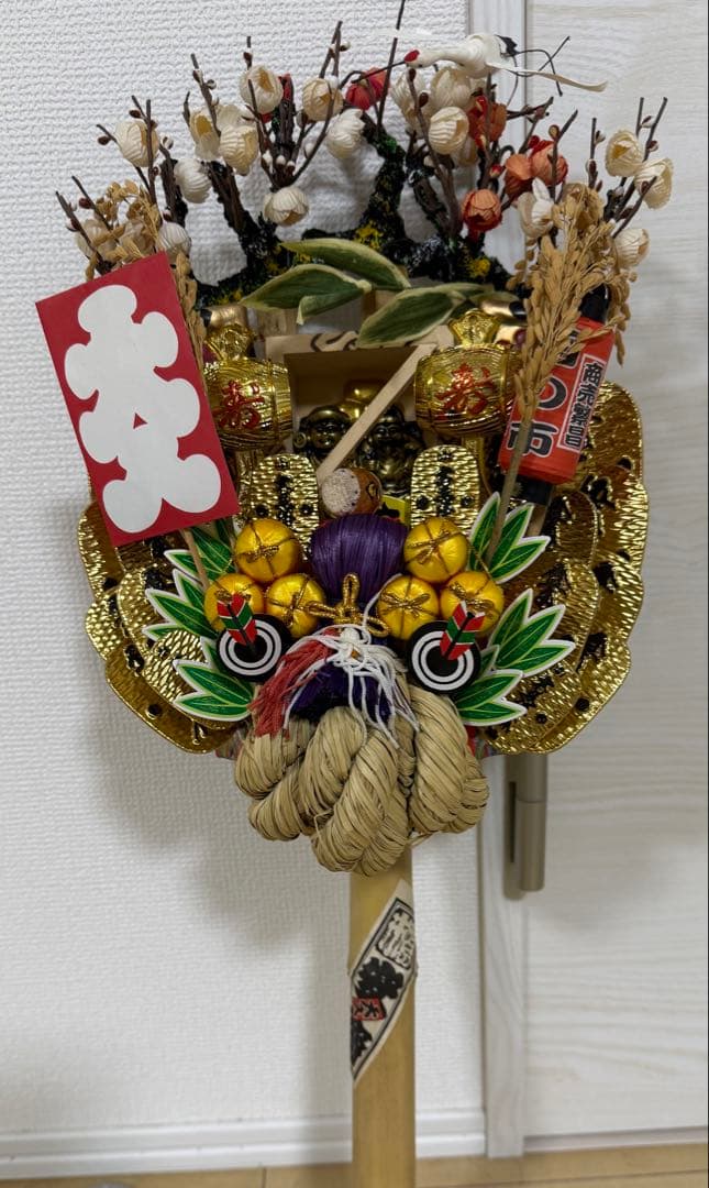 縁起熊手浅草酉の市　商売繁昌・交通安全 浅草・鷲神社「酉の市」：福を呼び込む縁起熊手で商売繁盛 | nippon.com