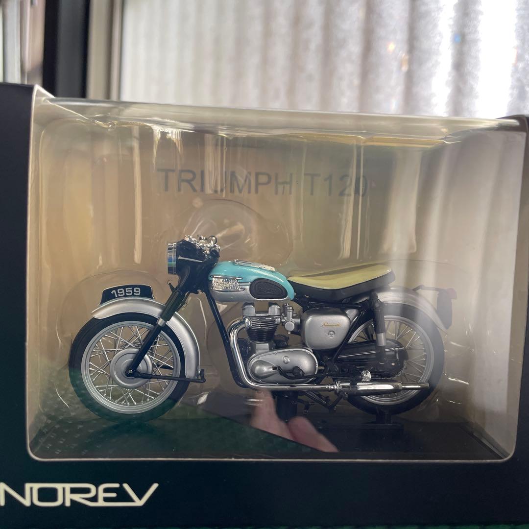 ミニカー NOREV Triumph T120 1959 1:18 Triumph T120 Bonneville - (My first NOREV!) | DiecastXchange