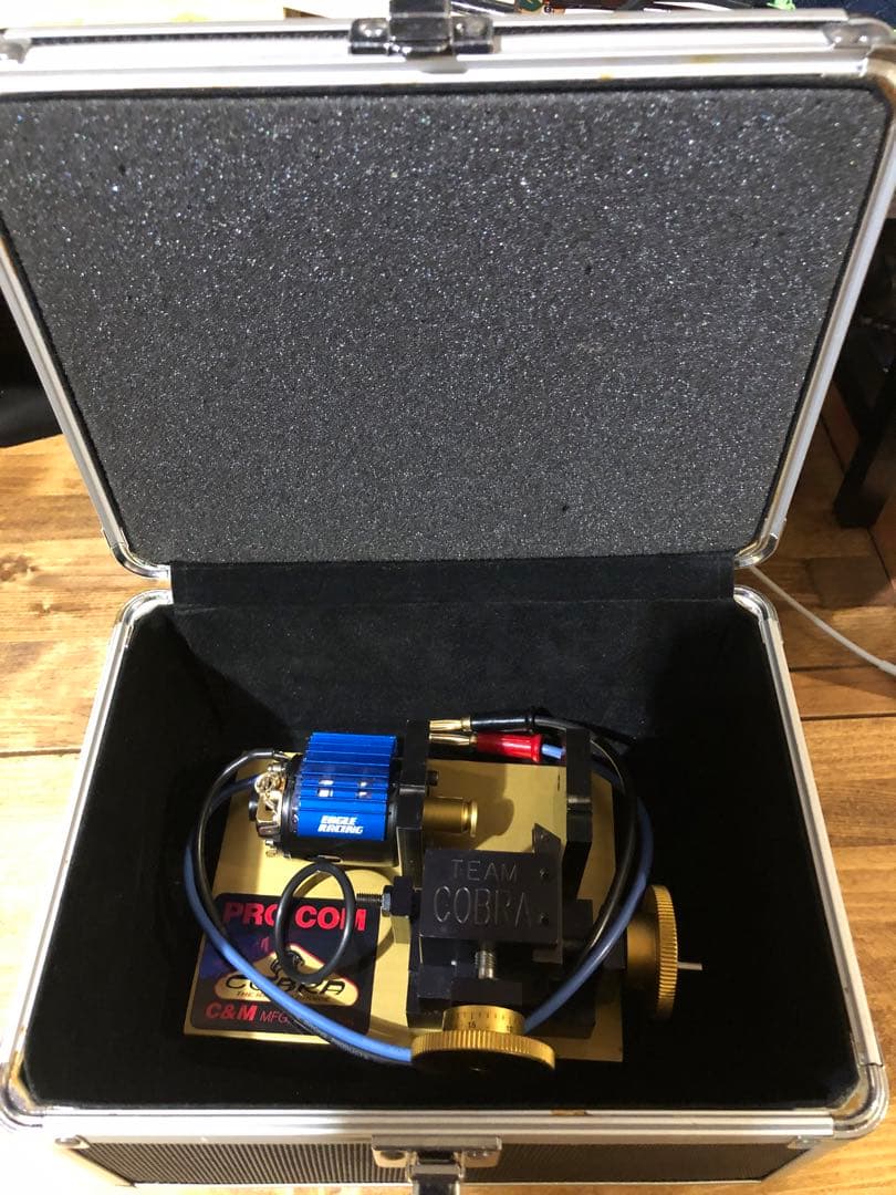 貴重美品】コミュテーターteam COBRAモーター用ローター研磨機 ケース