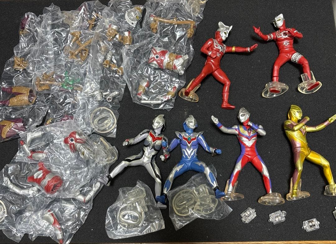 アルティメットルミナス　ウルトラマンシリーズ 9点セット アルティメットルミナス ウルトラマン09｜ガシャポンオフィシャルサイト