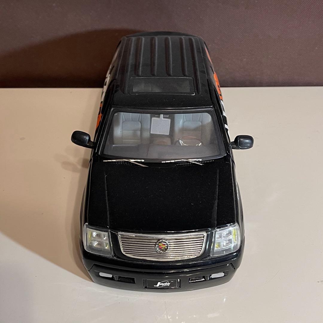 jada 1/18 CADILLAC ESCALADE DUB CITY - メルカリ