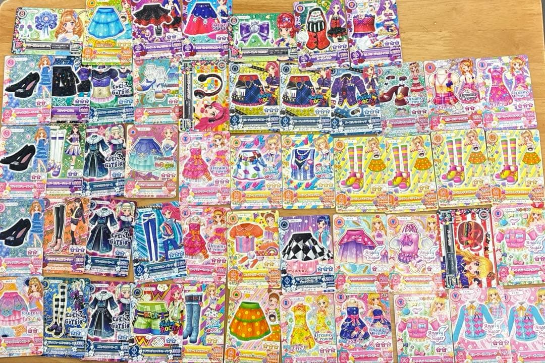アイカツカードまとめ売り - メルカリ