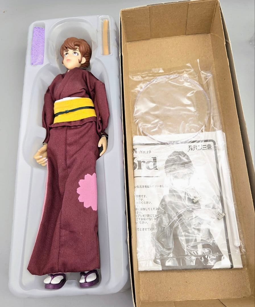 スタイリッシュコレクション ルパン三世 銭形警部&峰不二子着物