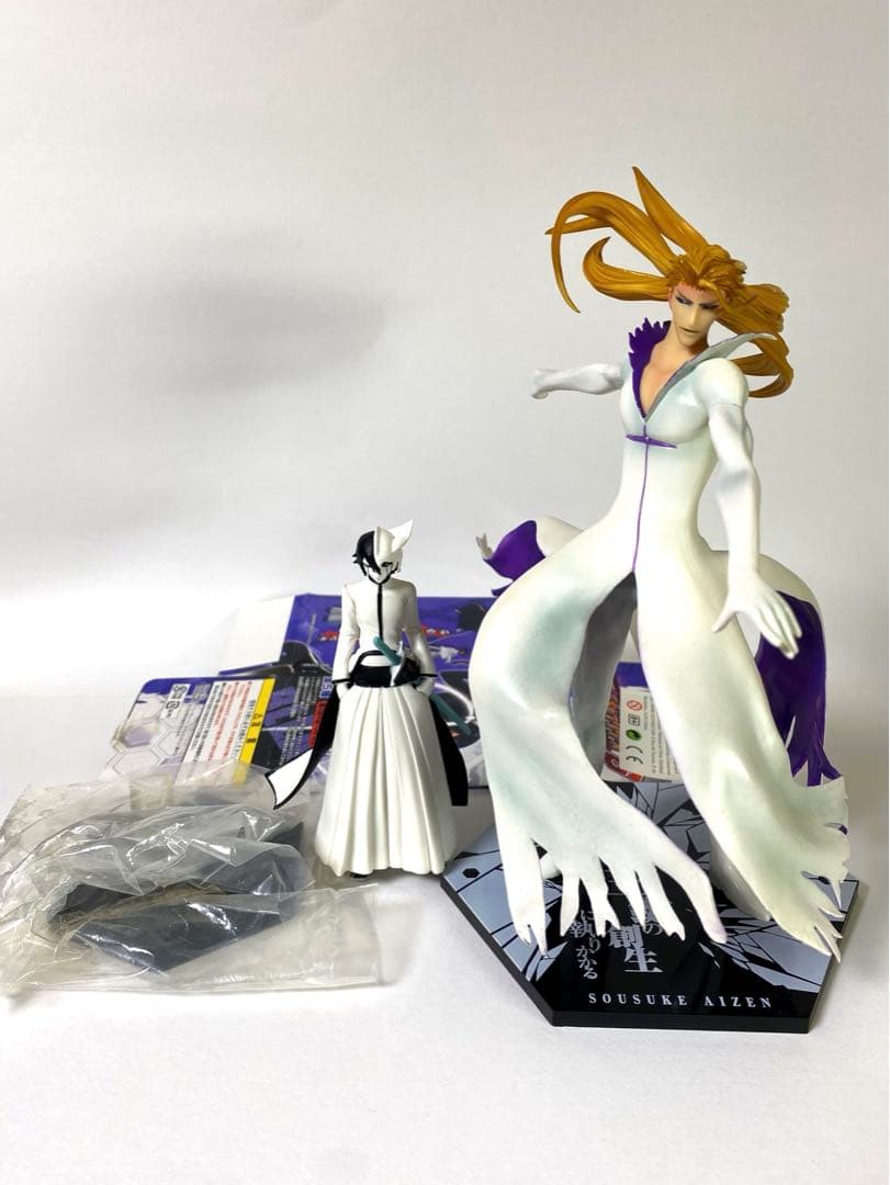 BLEACH ブリーチ 藍染惣右介 ウルキオラ・シファー フィギュア - メルカリ