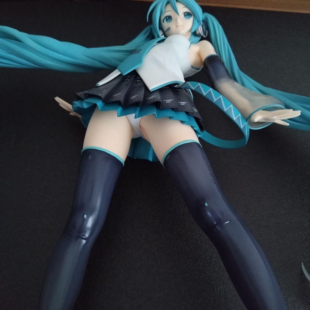 初音ミクV3 1/4スケールフィギュア パーツ欠品あり - メルカリ