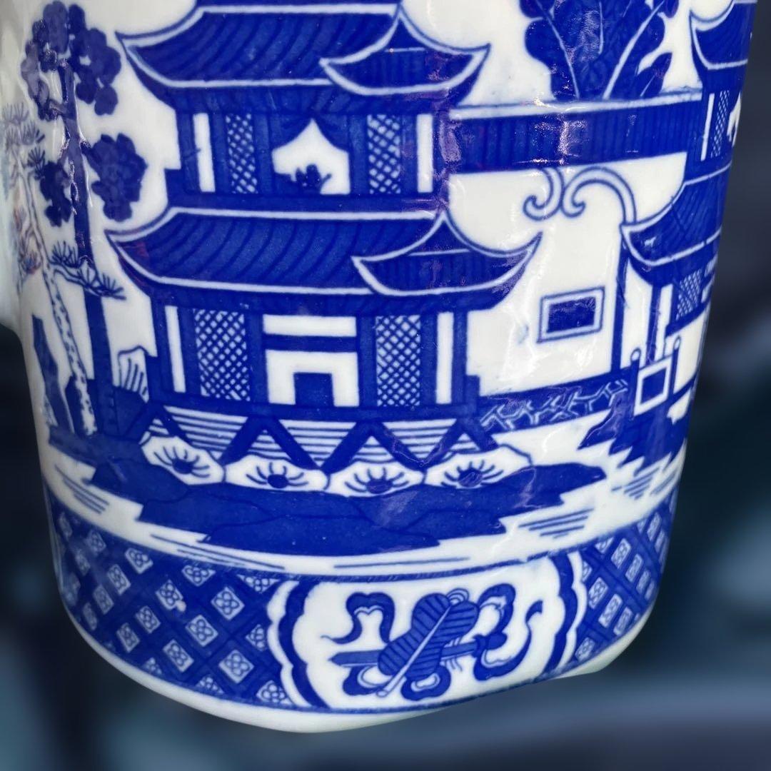 514)かなりのアンティーク品中国景徳鎮の青白磁の風景画大型ポット