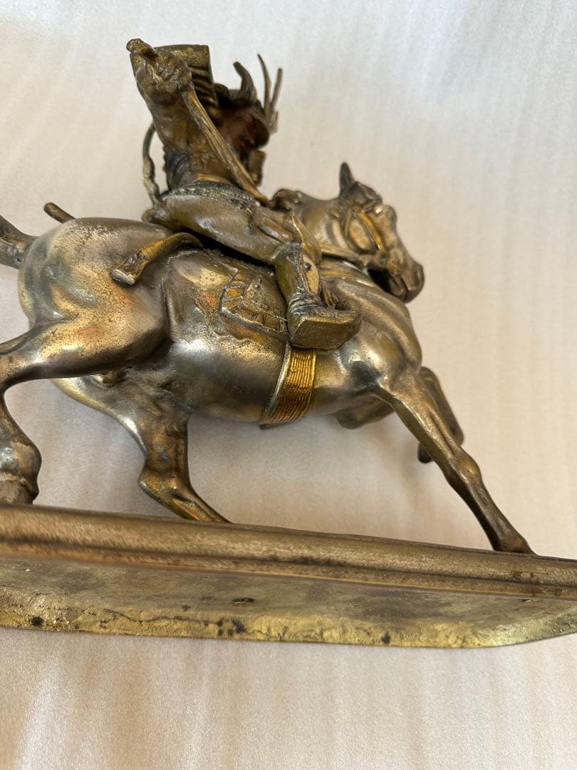 大楠公像 楠木正成 騎馬 武者像 銅製 重さ約5.1kg 高さ約33cm - メルカリ