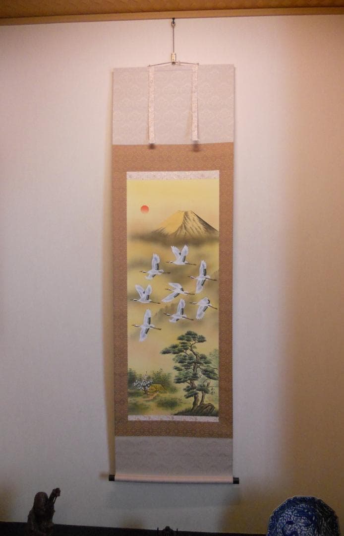 掛け軸 安在玉雲 風水黄金富翔図 黄金富士絹本 希少 軸装