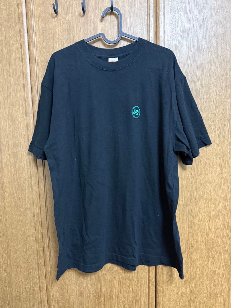 Yui Sakurai Fruits Zipper Tシャツ 櫻井優衣