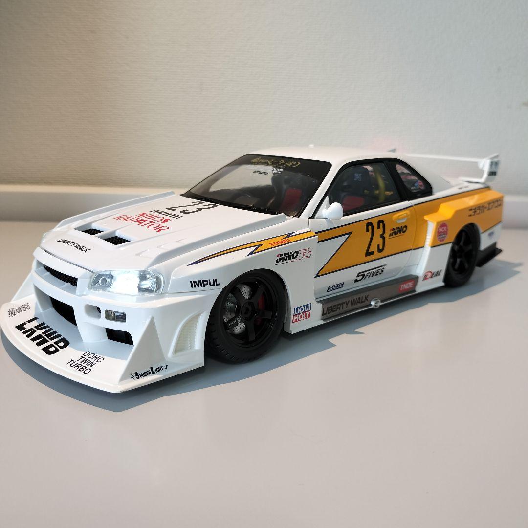 1/18 リバティーウォーク スカイライン GTR R34 ダイキャストミニカー