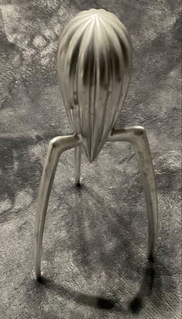 Alessi フィリップ・スタルク レモンスクイーザー　アレッシィ 楽天市場】Alessi アレッシ Lemon squeezer レモン スクイーザー