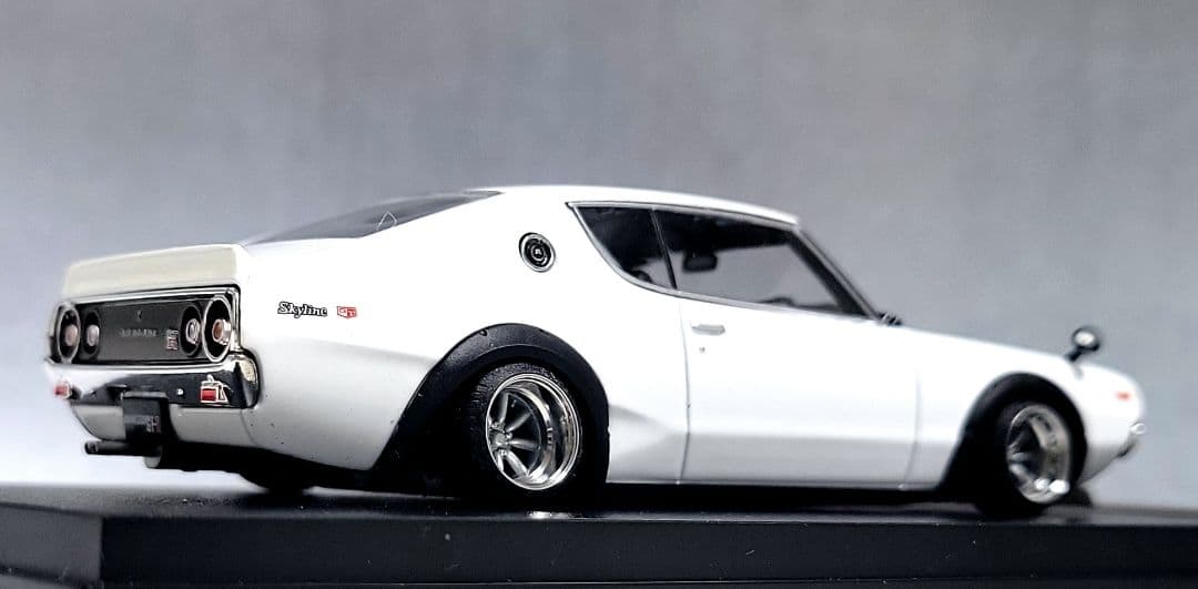 1/43　スカイライン改　ケンメリ2Dr　ワタナベ(シルバー）アルミ製　深リム Yahoo!オークション - 1/43 日産 スカイライン改 ケンメリ2Dr 2000GT-