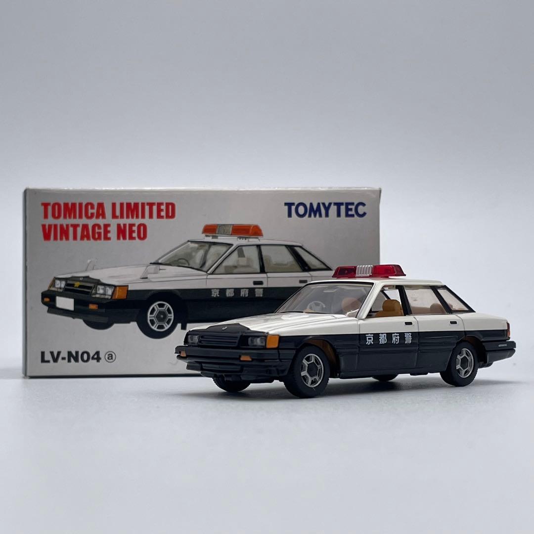 トミカリミテッドヴィンテージネオ】ニッサン レパード TR-X 京都府警