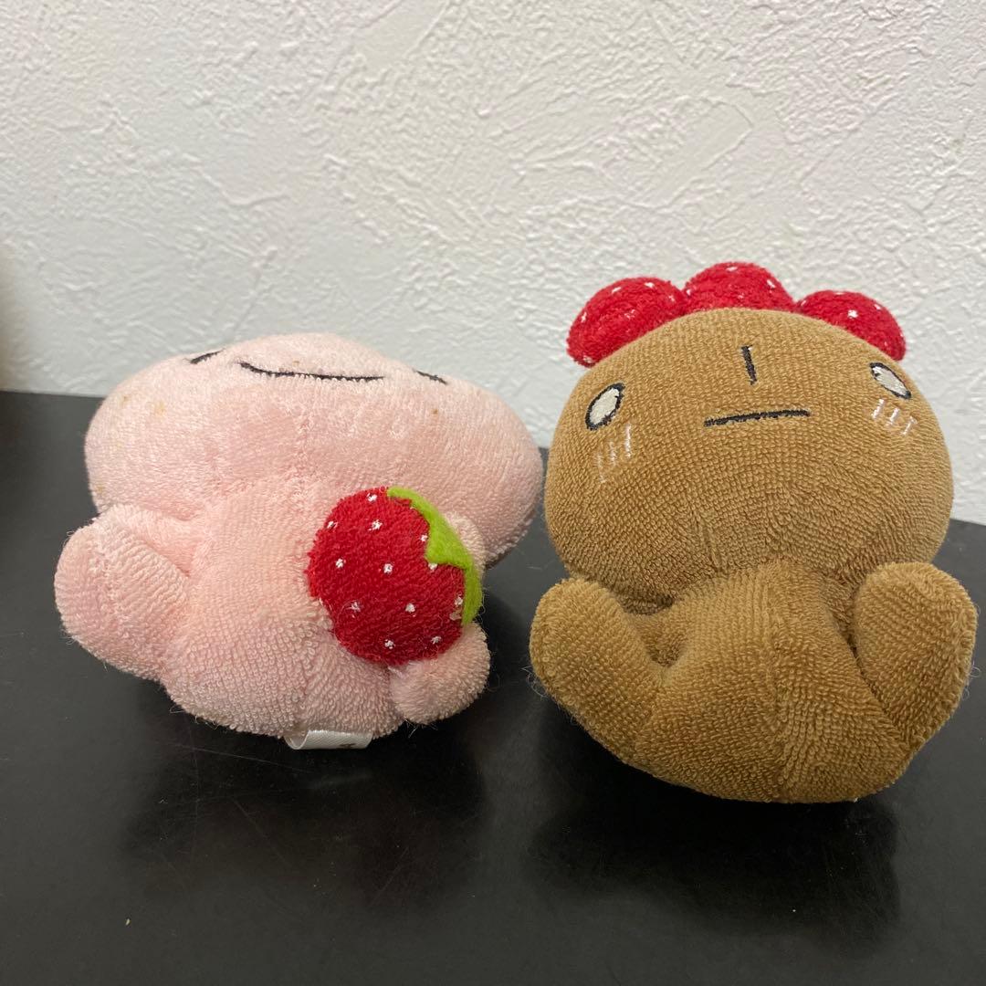 レア！新品 いちごのせこげぱん いちごパン ぬいぐるみ キーホルダー