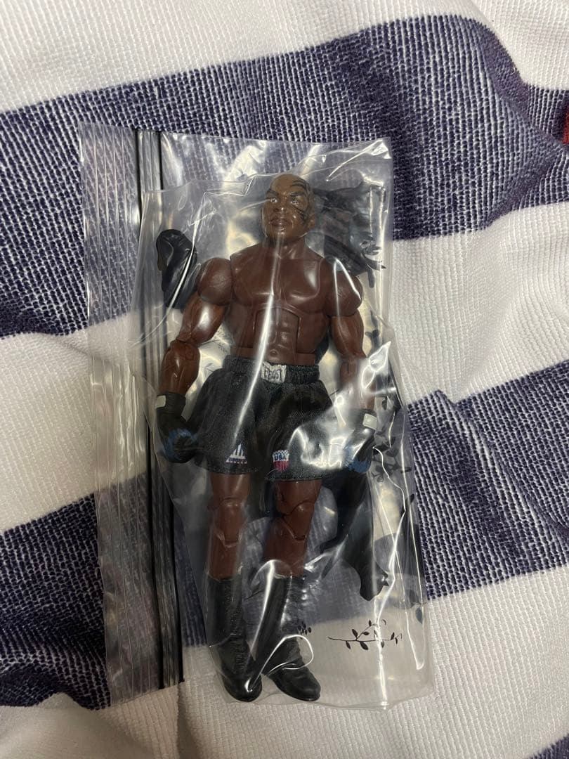WWE マテル　エリート　マイク・タイソン　カスタムフィギュア Amazon | (ストームコレクタブルズ) Storm Collectibles 1/6スケール