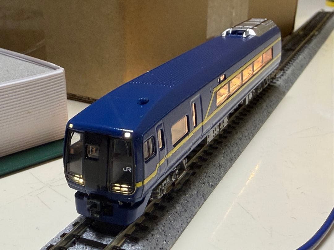KATO 10-408〝253系1000番台 日光・きぬがわ号〟現行塗装＆新塗装