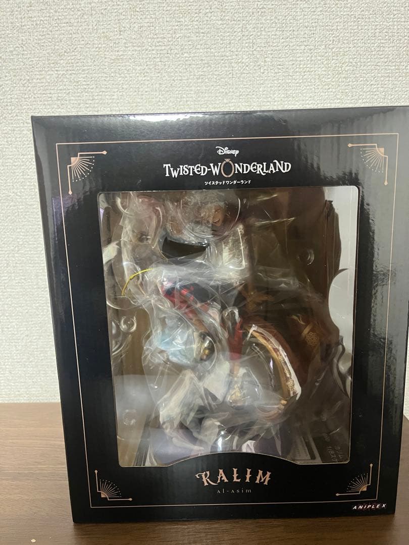 ツイステ　カリム　フィギュア ツイステ」カリムの1/8スケールフィギュア登場、枢やな描き下ろし