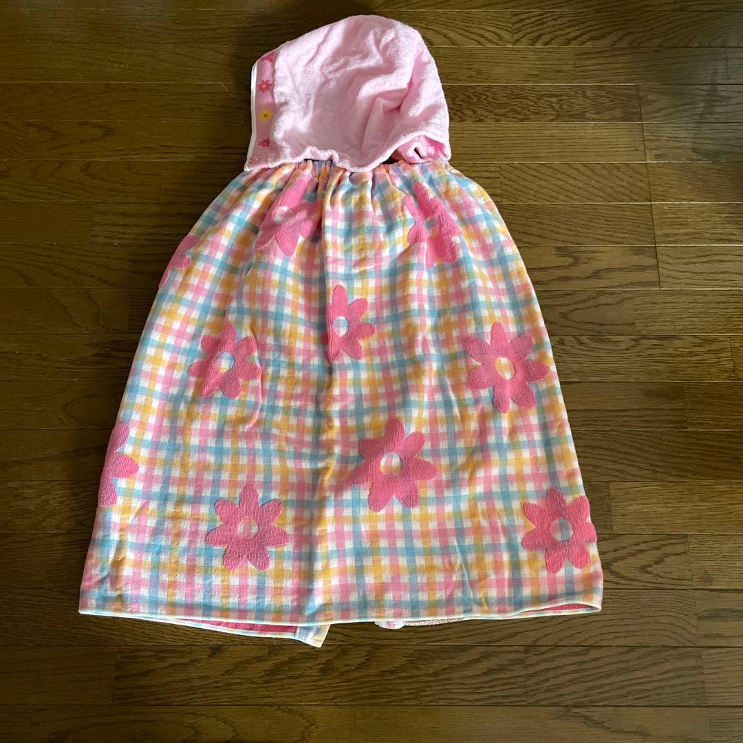 サンリオハローキティ プールロールタオル フード付き カオハナ レトロ