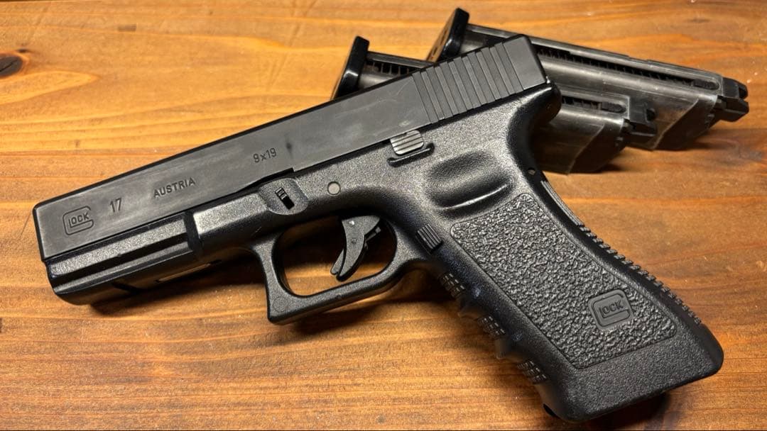 こ*ん様 東京マルイ　グロック17　予備マガジン付き 東京マルイ G17 Ver2.0 | 予備マガジンセット - モデルガンショップ