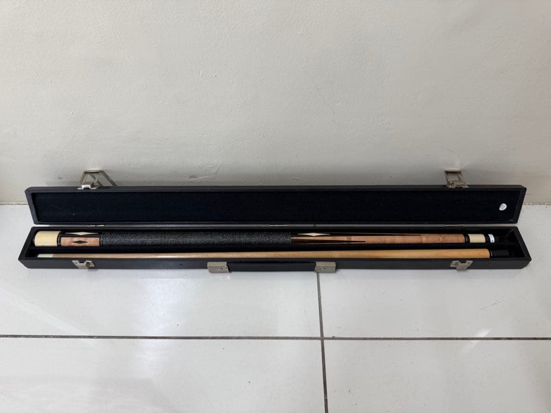 極美品Mezz cues SA-９ メッヅ ビリヤードキュー Yahoo!オークション - 新品同様 Mezz Cue メッヅ SA-9 メッヅ 15/16-14