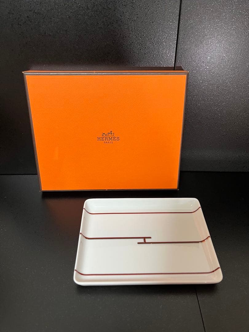 【新品・未使用】HERMES　エルメス　スクエアプレート　rhythm　リズム 楽天市場】エルメス リズム・スクエアプレート 【Aランク】【中古