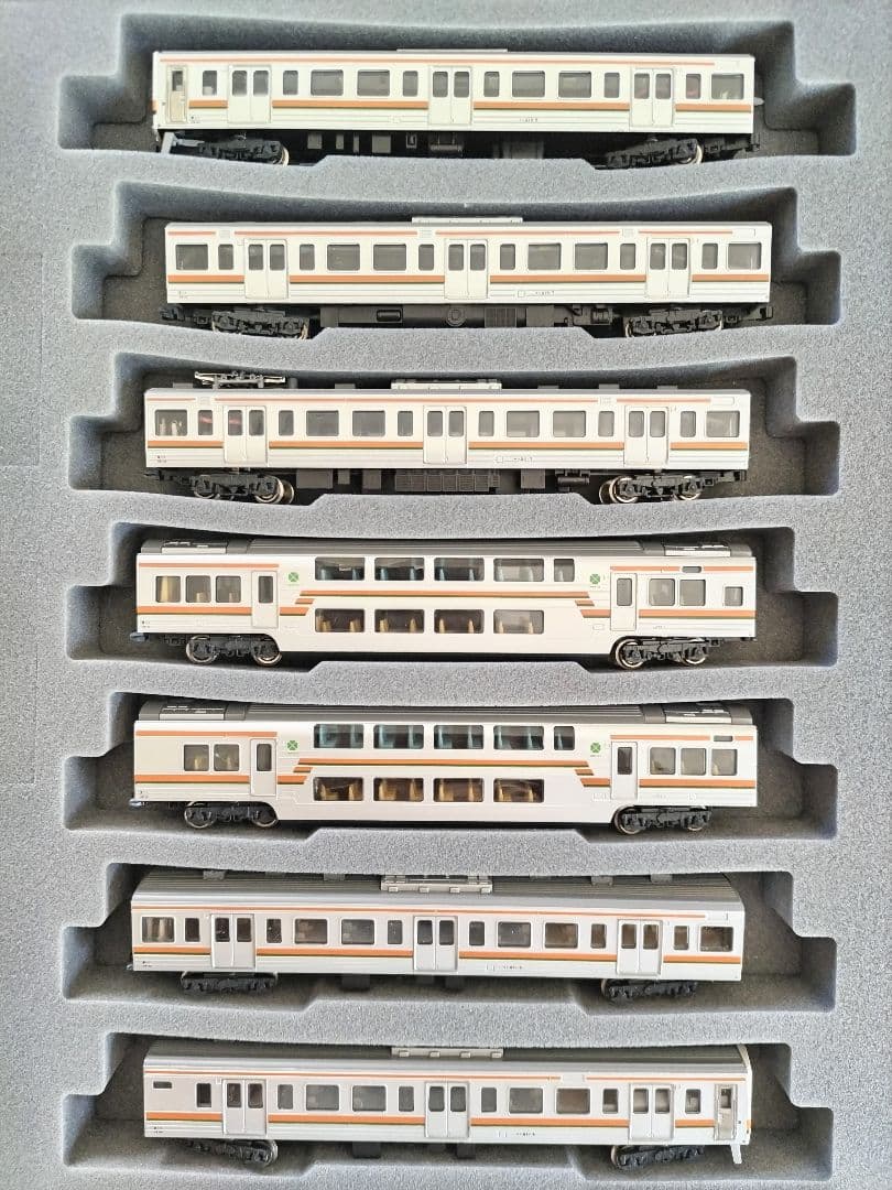 Nゲージ 211系直流近郊形電車７両 室内灯LED化済 KATO　単品寄集め Nゲージ 211系直流近郊形電車7両 室内灯LED化済 KATO