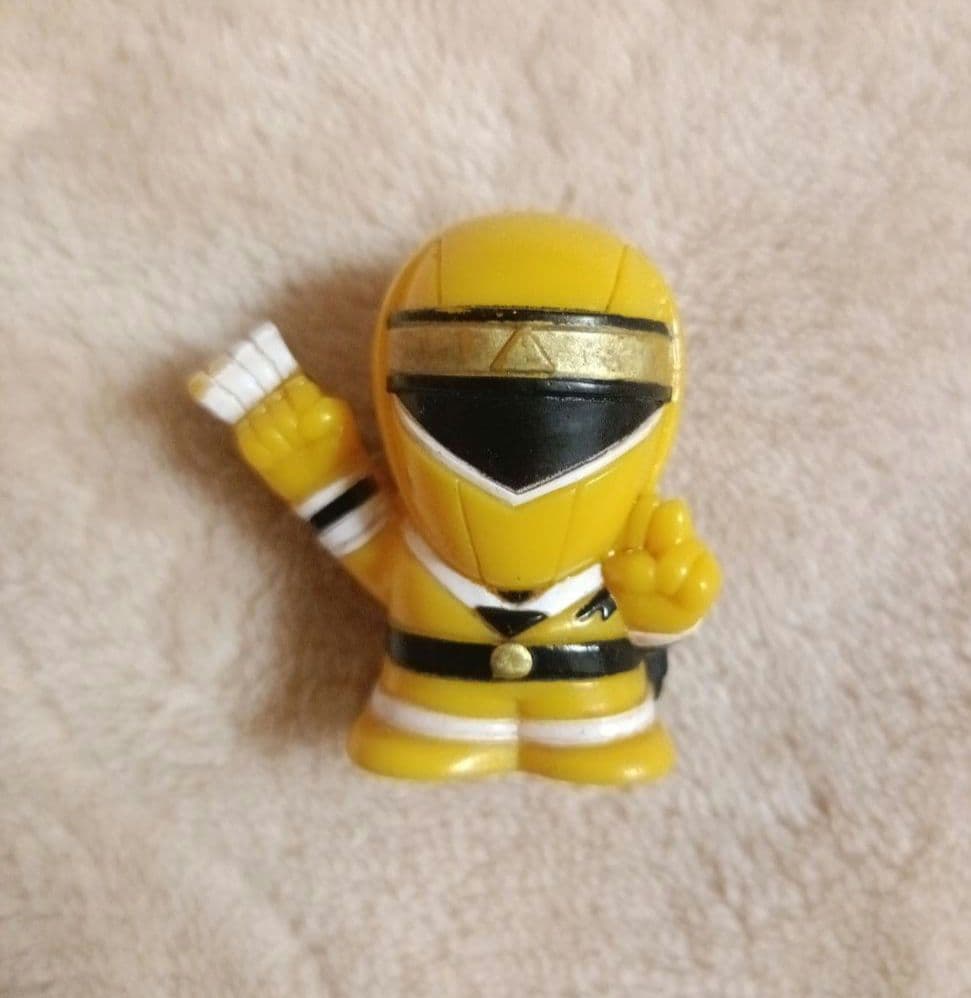 カクレンジャー ニンジャイエロー 指人形 ソフビ フィギュア 戦隊