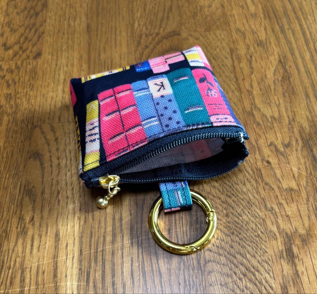 可愛いバッグチャームポーチ Cath本棚❤️Handmade - メルカリ