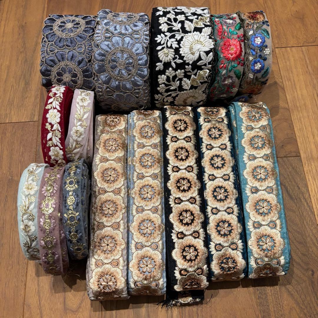 インド刺繍リボン　まとめ売り　花柄　ハンドメイド　資材　チュール 楽天市場】【10cm単位】インド刺繍リボン 約4.5cm幅 4色（ インド