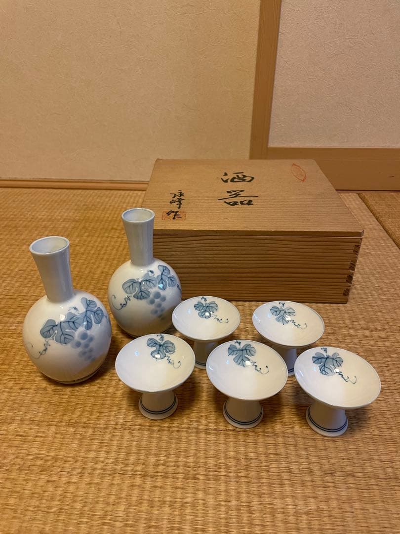 有田焼】【未使用】永峰・徳利2本／お猪口5個 - メルカリ