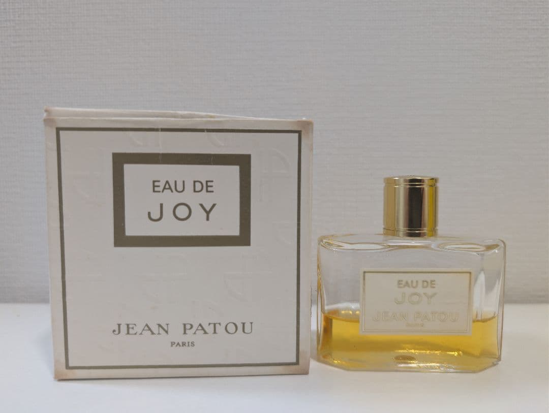 お試しに】JEAN PATOU ジャンパトゥ オードジョイ 香水 30ml - メルカリ