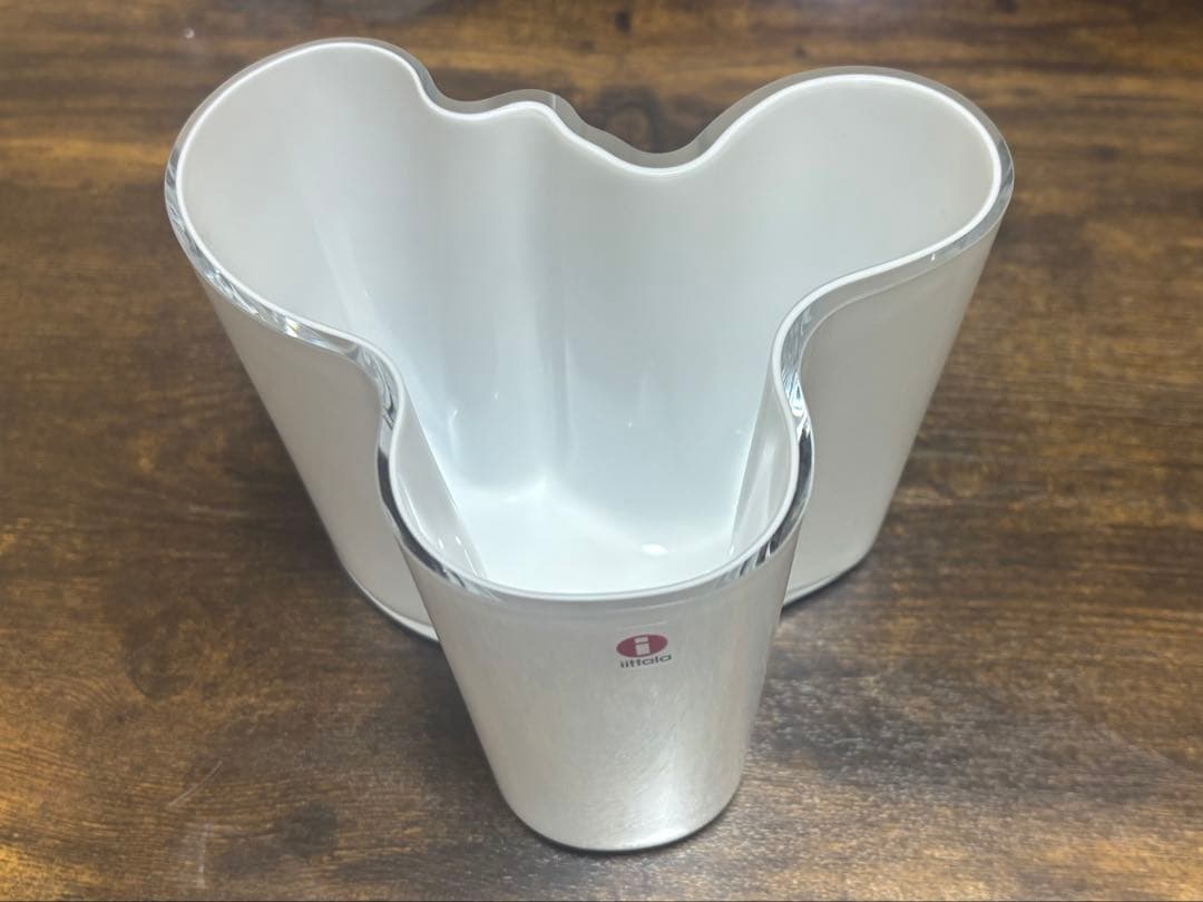 イッタラ アルヴァ・アアルト コレクション ベース 120mm ホワイト アルヴァ・アアルトコレクション ベース 120mm ホワイトiittala/Arabia