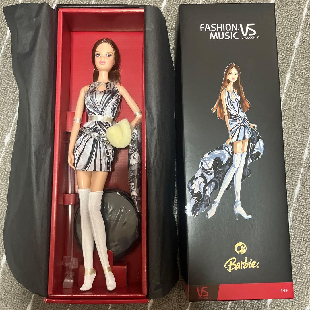 安室奈美恵 ヴィダルサスーン バービー人形 - メルカリ