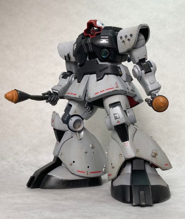 MG 1/100ドム ホワイトオーガー 重装仕様 改修 塗装 完成品 ガンダム