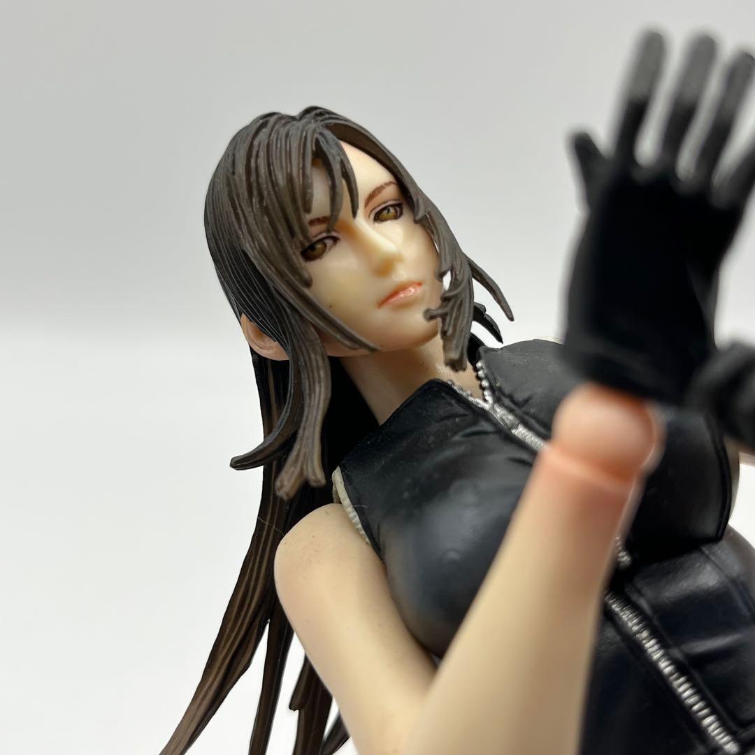 プレイアーツ改 ティファ・ロックハート アドベントチルドレン - メルカリ