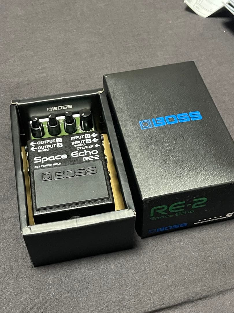 BOSS RE-2 スペースエコー Amazon.com: BOSS RE-2 Space Echo | Tape Echo Delay Reverb Effects