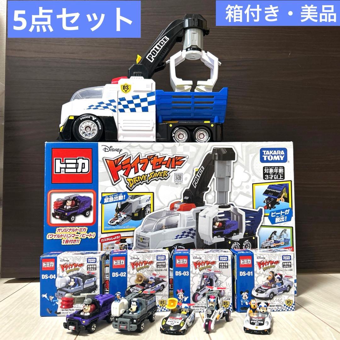 トミカ ディズニー ドライブセーバー ギガクレーンポリスキャリー