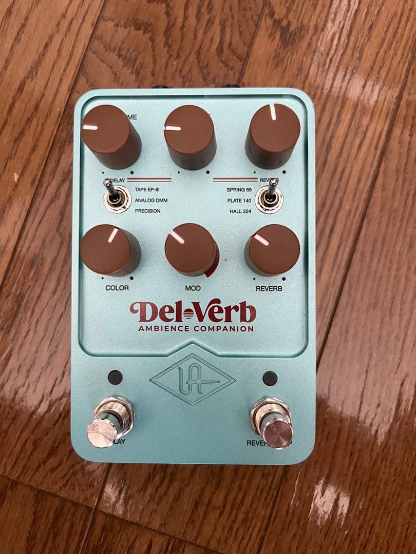 ギター UAFX Del-Verb Ambience Companion Del-Verb Ambience Companion – Universal Audio