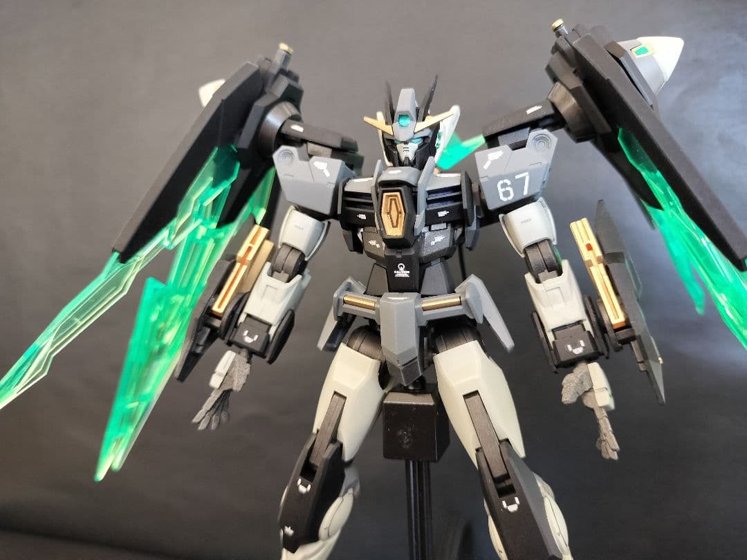 ガンダムダブルオーダイバーアーク ガンダムブレイカー4塗装 GUNDAM