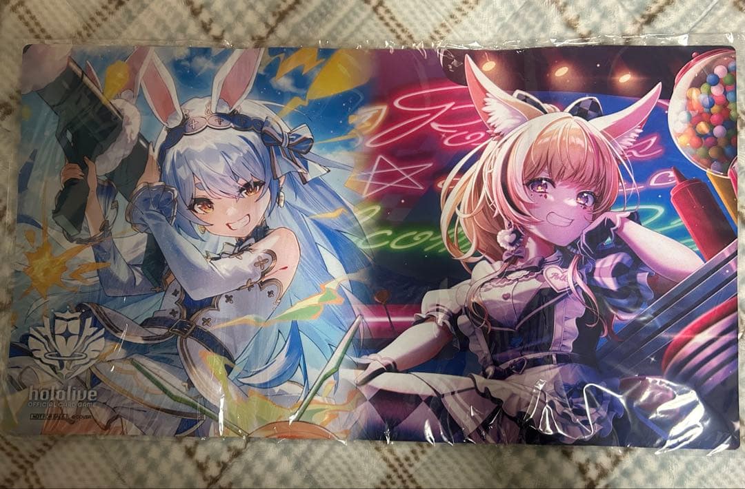 ホロライブカードゲーム　エントリーカップ エンチャントレガリア　プレイマット エントリーカップ 「エンチャントレガリア」 | hololive OFFICIAL CARD