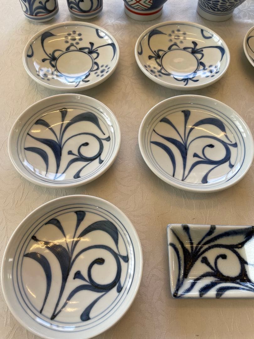 美品】砥部焼 梅山窯 コレクション15点セット - メルカリ