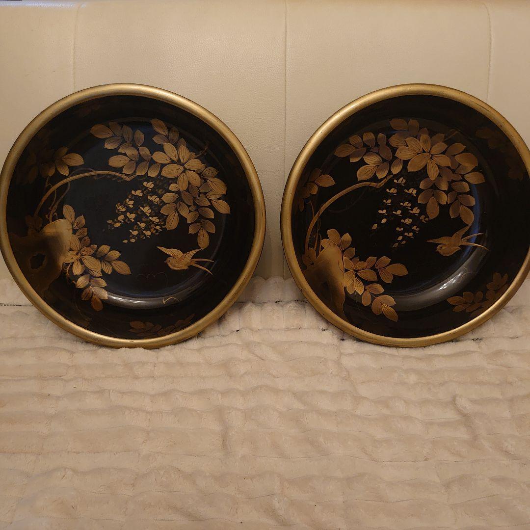黒と金の漆器 2個セット - メルカリ