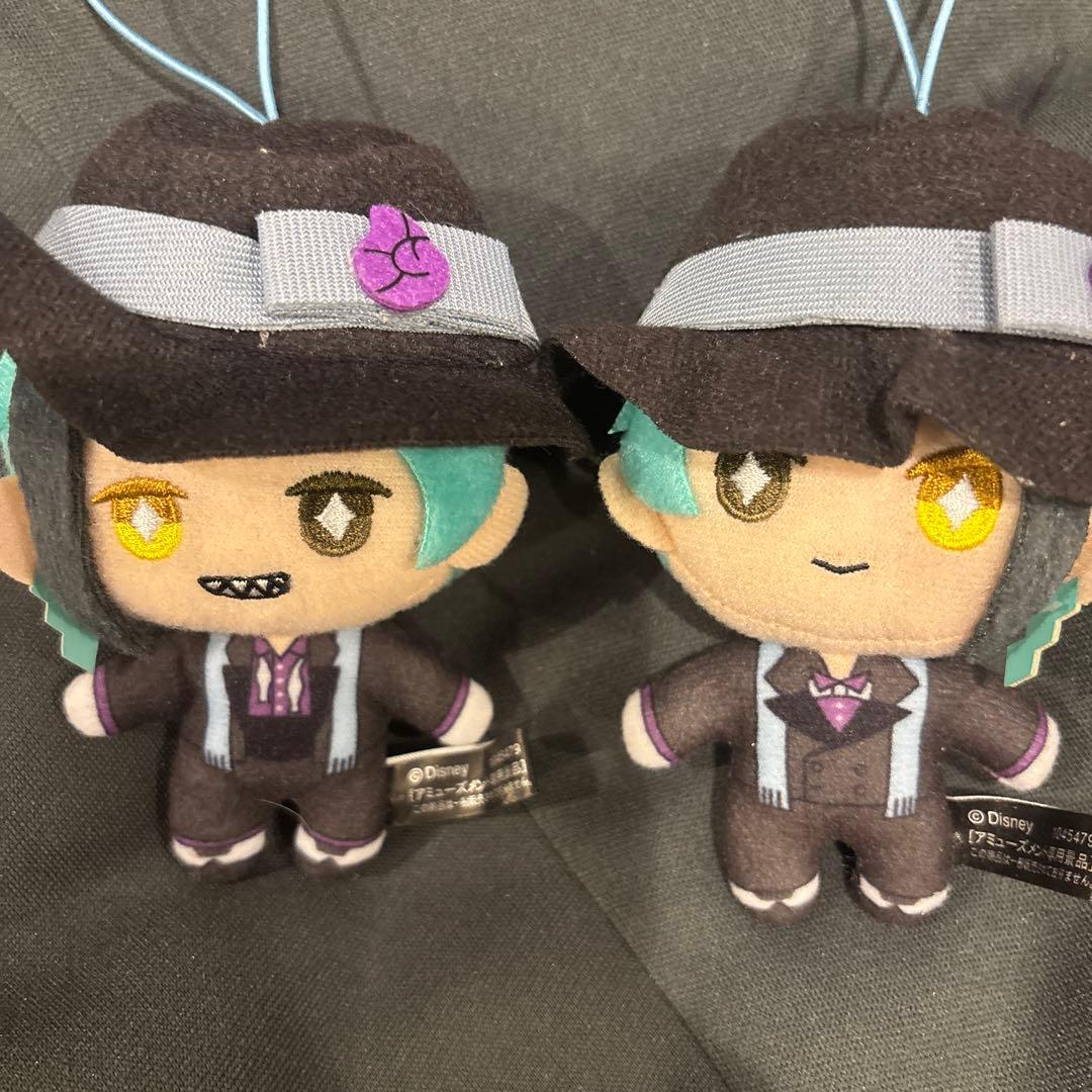 ツイステ EXマスコット 寮服 フロイド ジェイド - メルカリ