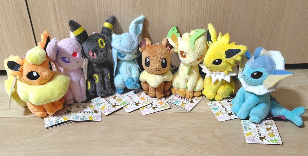 美品 ポケモン イーブイ進化系 8体 カバンに付けられるぬいぐるみ