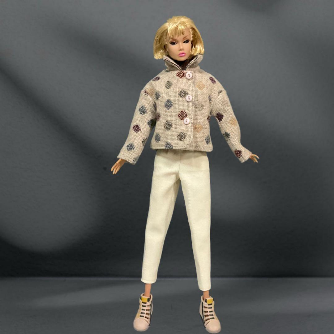 ポピーパーカー、バービーサイズのドット柄ジャケット(ハンドメイド