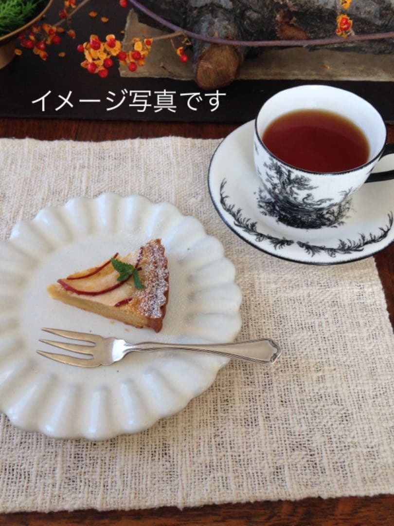 トワルドジュイ ブラック&ホワイト カップ&ソーサー 6客セット - メルカリ