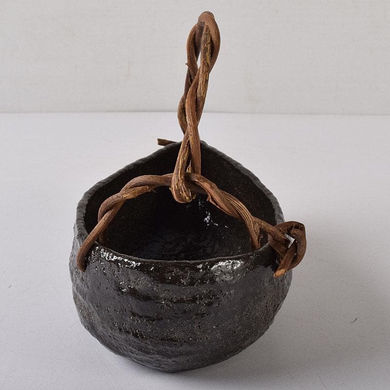 茶道具 伊曽嶋窯 渓古石香作 黒釣舟花入 共布 堀内
