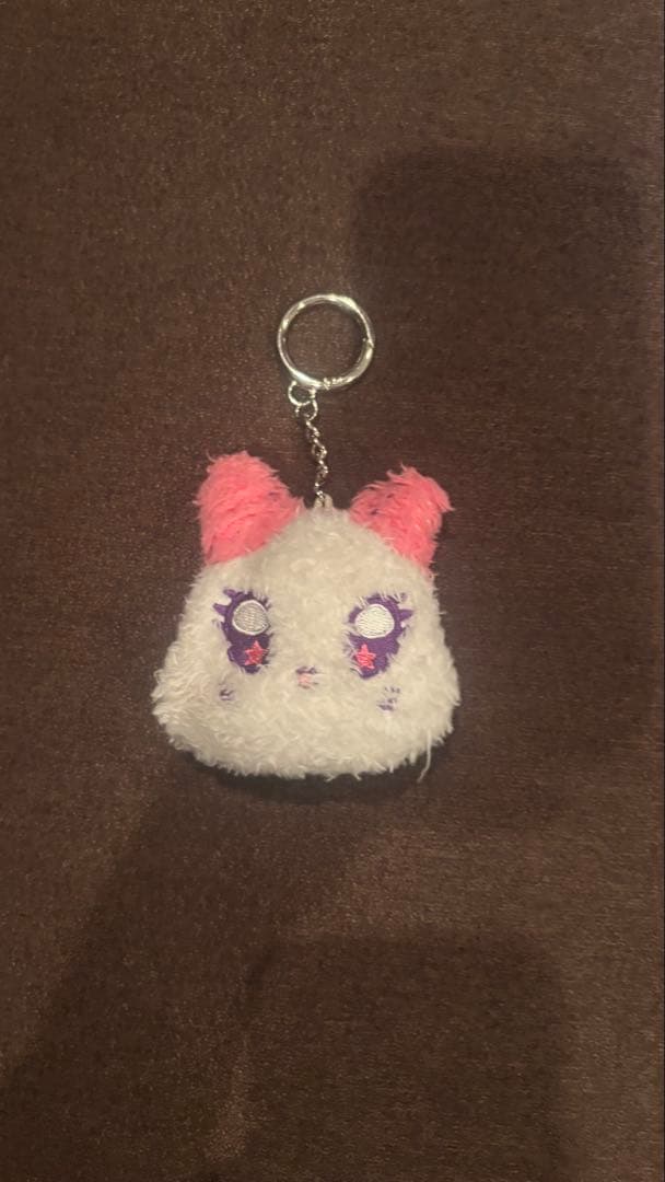 ME:I 村上璃杏 ぬいぐるみキーホルダー RI:NYAN - メルカリ