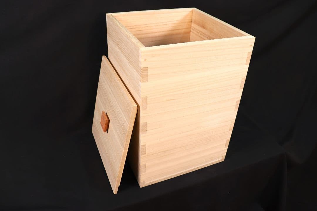 30キロ用桐米びつ 新米 最高峰 コシヒカリ伝統工芸